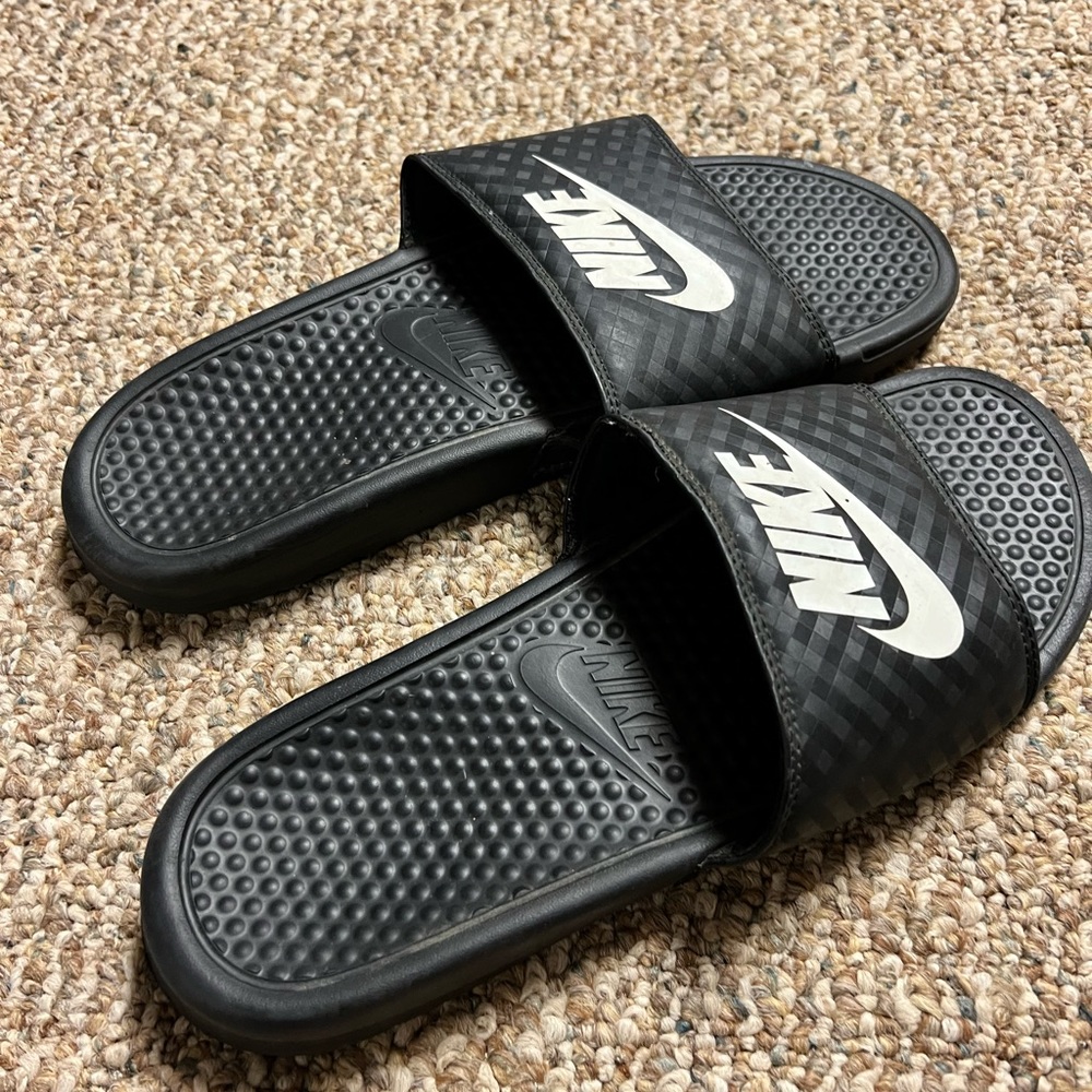 Nike slides.  Gender neutral